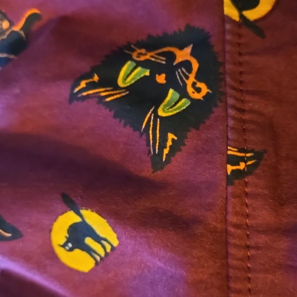 Hearts & Roses Nellie Plus Size Burgundy Halloween Spooky Black Cat Dress - Picture 5 of 9